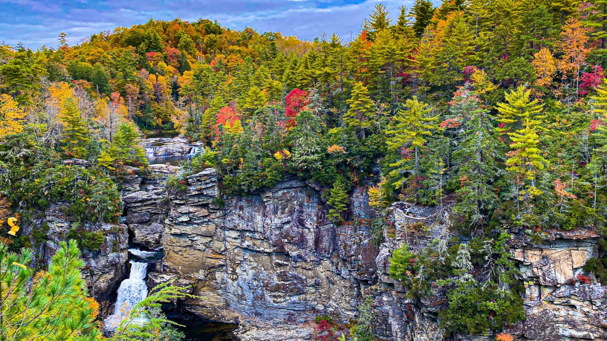 Fall Color Tours On The Ridgeline Trolley - the Destination Magazine